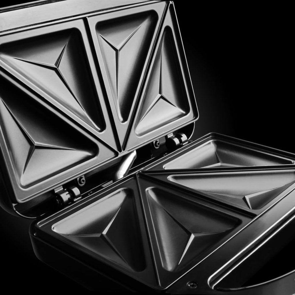 les plaques à croques du Russell Hobbs