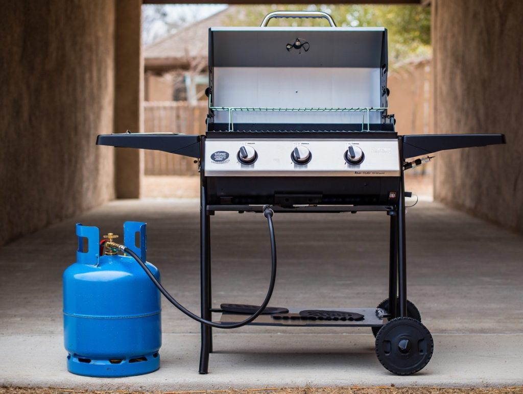 bouteille de gaz butane avec une plancha