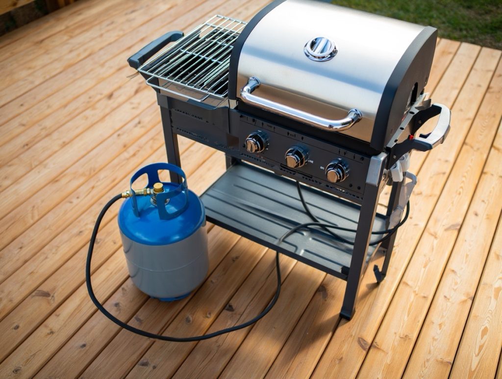 bouteille de gaz propane avec une plancha gaz