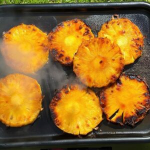 tranche d'ananas rôties à la plancha
