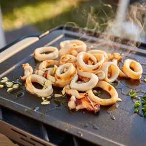 calamars en train de cuire à la plancha